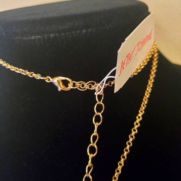 Betsey Johnson Strawberry Necklace ๐ - Picture 5 of 8
